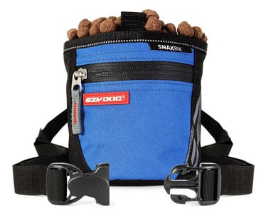 ezydog snakpak dog treat bag with belt